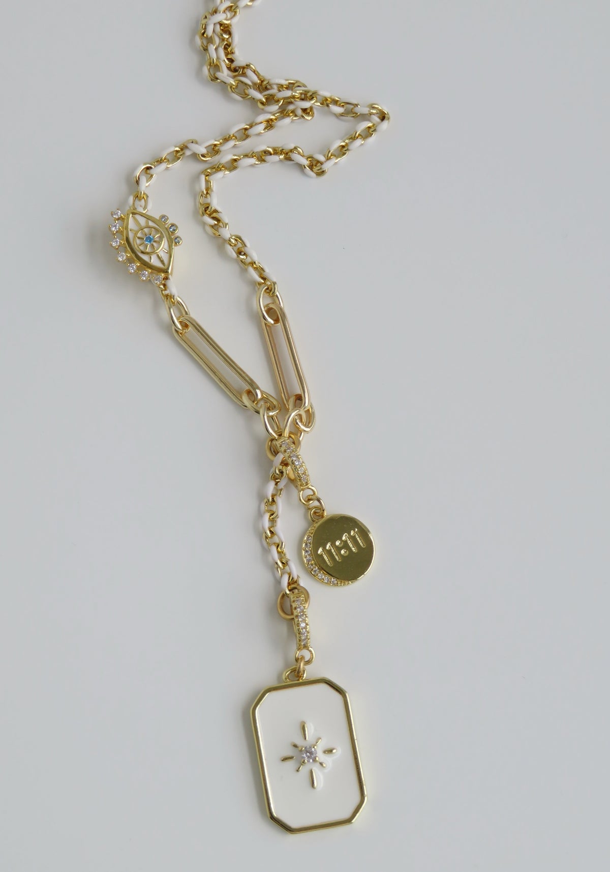 White Oval Link Lariat Charm Holder Necklace