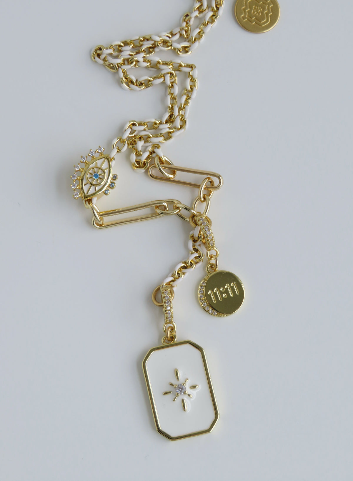 White Oval Link Lariat Charm Holder Necklace