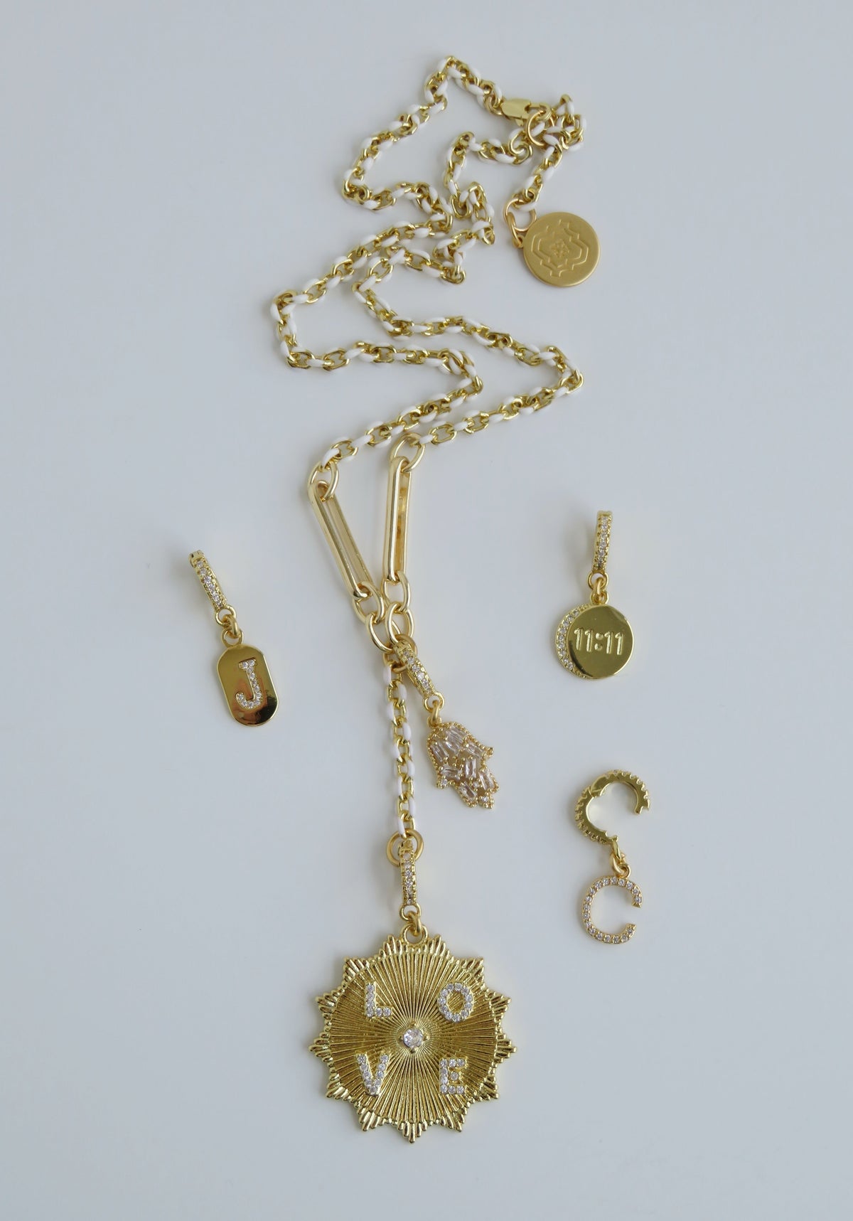 White Oval Link Lariat Charm Holder Necklace