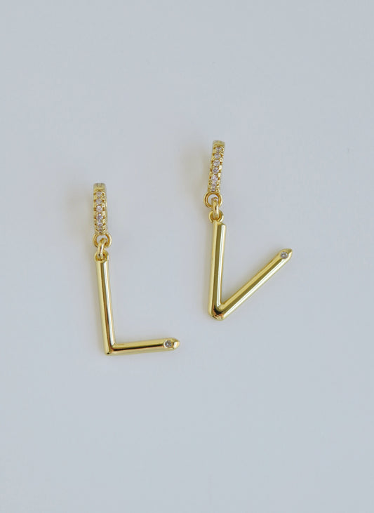 Slender Initial with Diamond - Clasp Charm