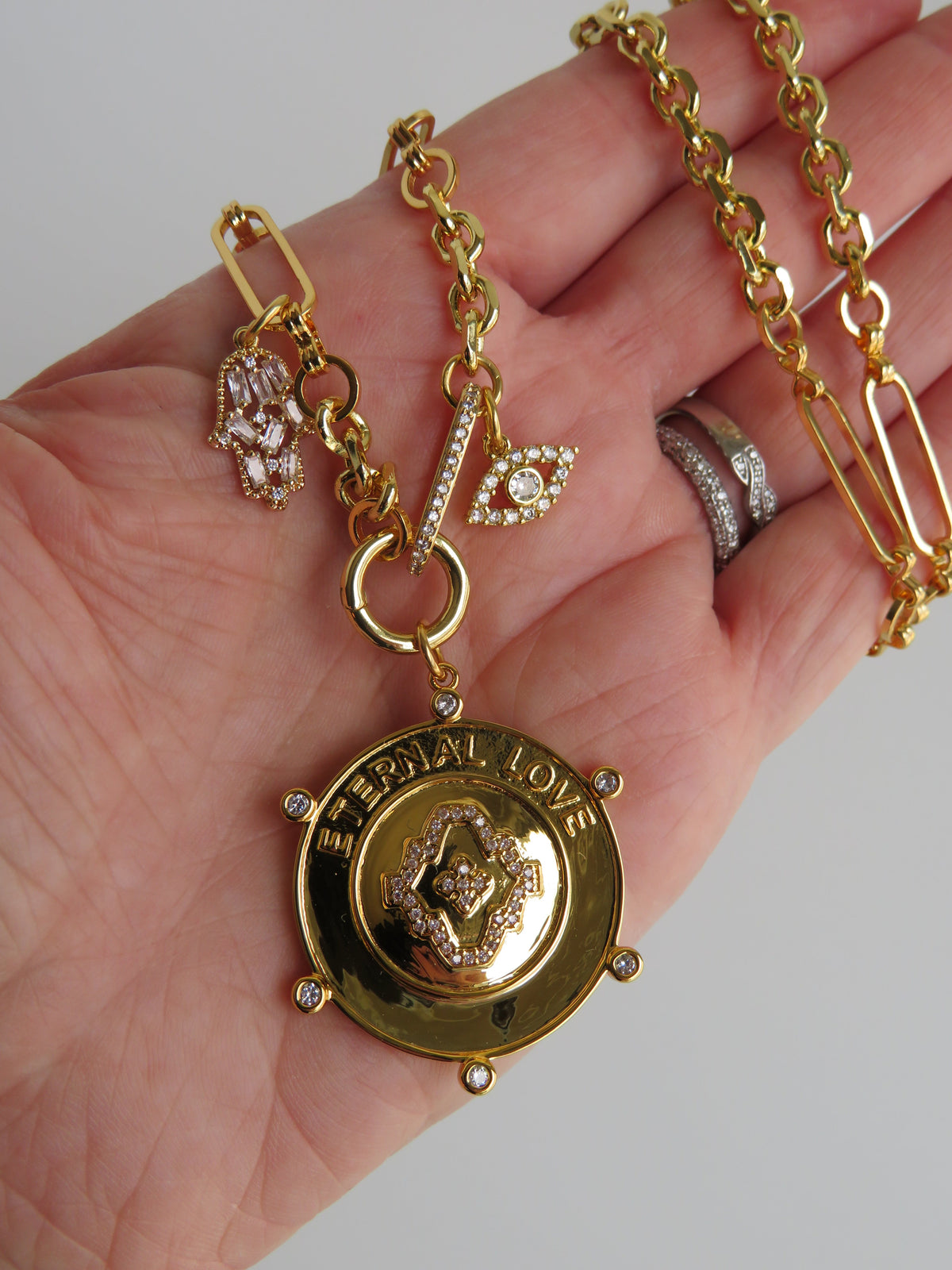Diamond Mallorca Eternal Love Necklace