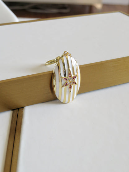 Oval Northern Star Pendant on Swivel Clasp