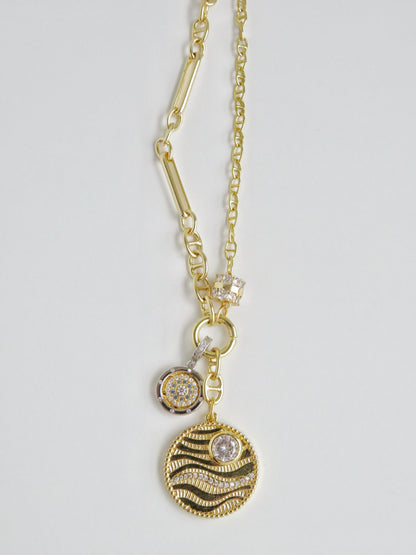Sanxenxo Sun Necklace