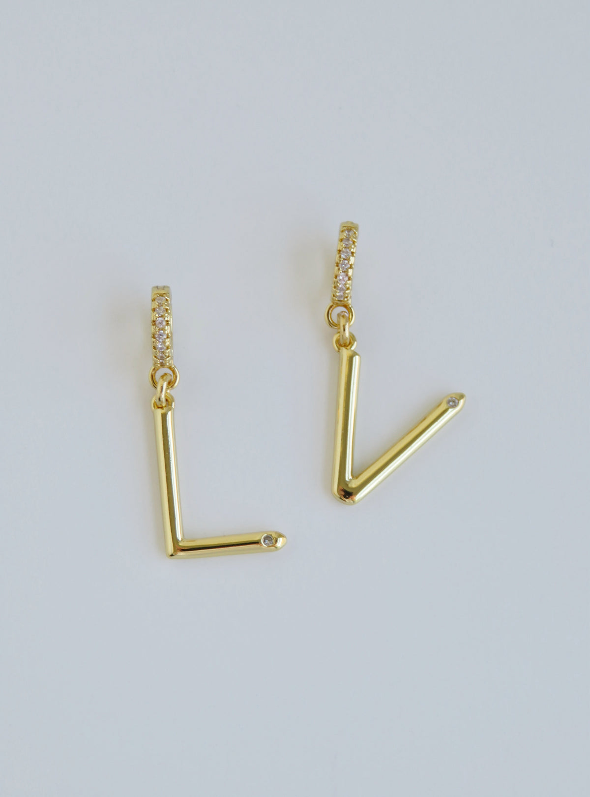 Slender Initial with Diamond - Clasp Charm