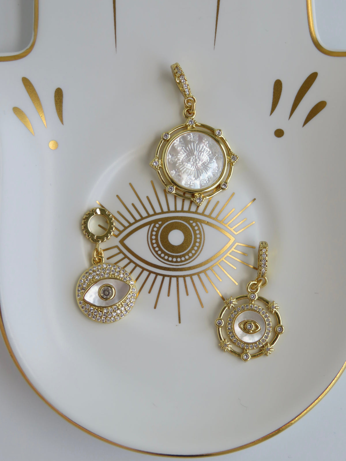 Perla Charms on Diamond Clasp