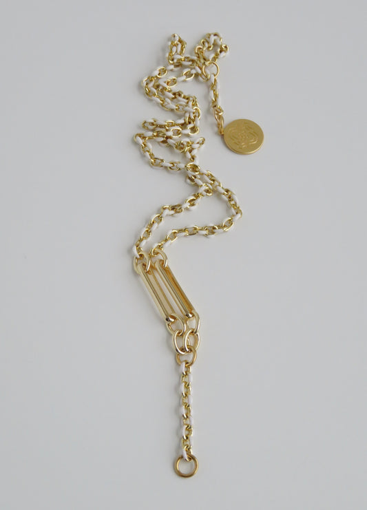 White Oval Link Lariat Charm Holder Necklace